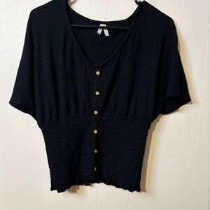 Mudd Black Ribbed Button-Up Blouse
